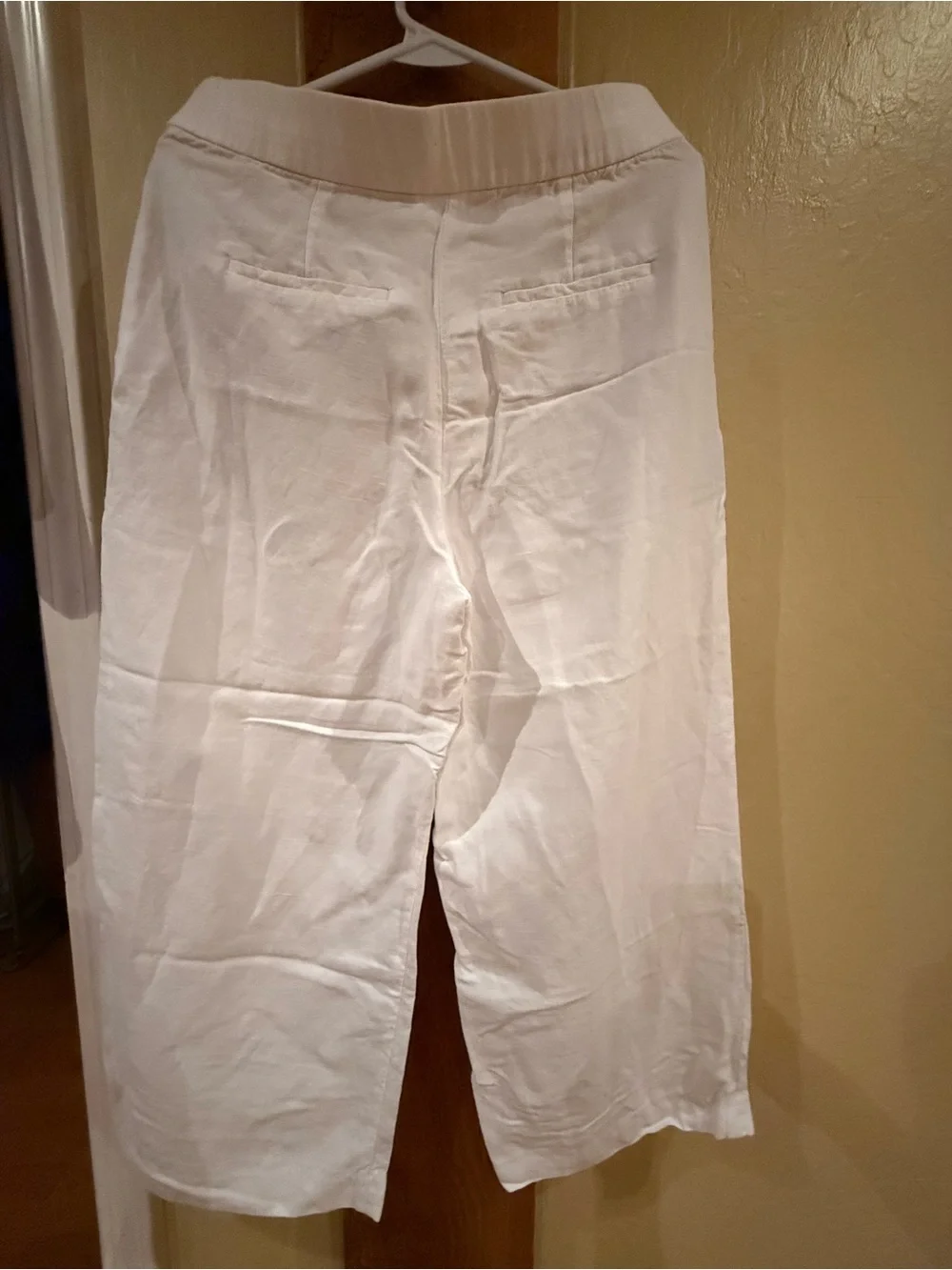 Aritzia Wilfred White Linen Blend Cropped Wide Leg Pants – Size 8